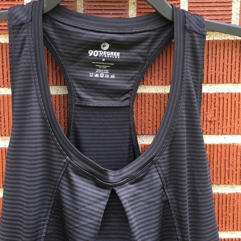 90* Degree by Reflex Tank
